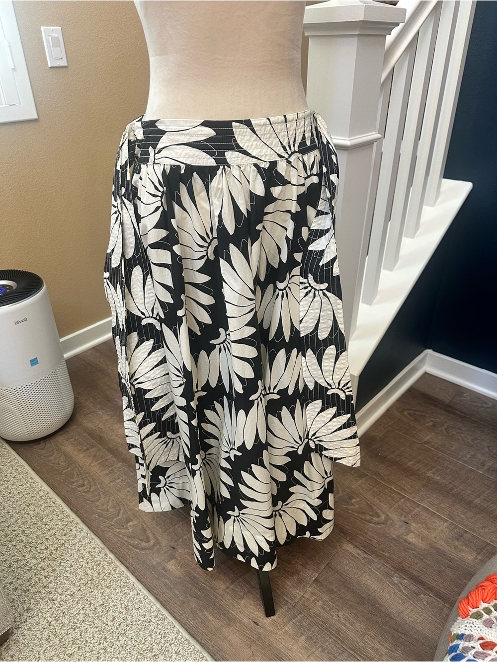 FARM Rio Black and White Floral Pleated Midi Skirt